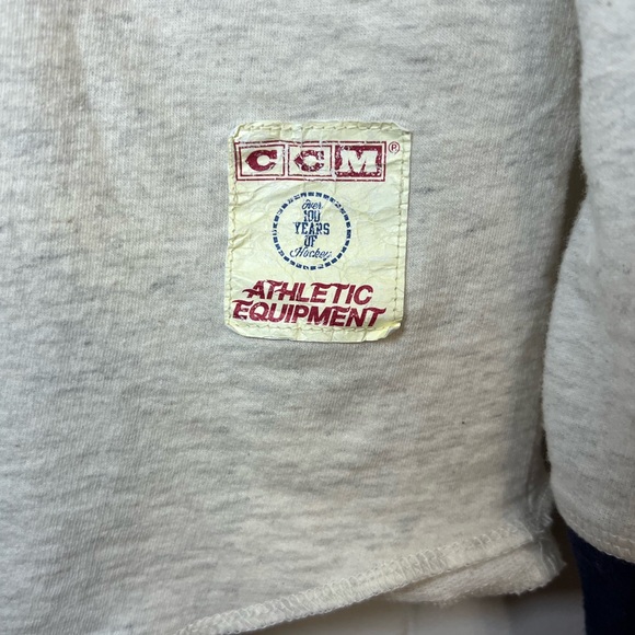 CCM authentic‎ equipment buffalo Sabres long-sleeved shirt Size M NWOT - Picture 2 of 9